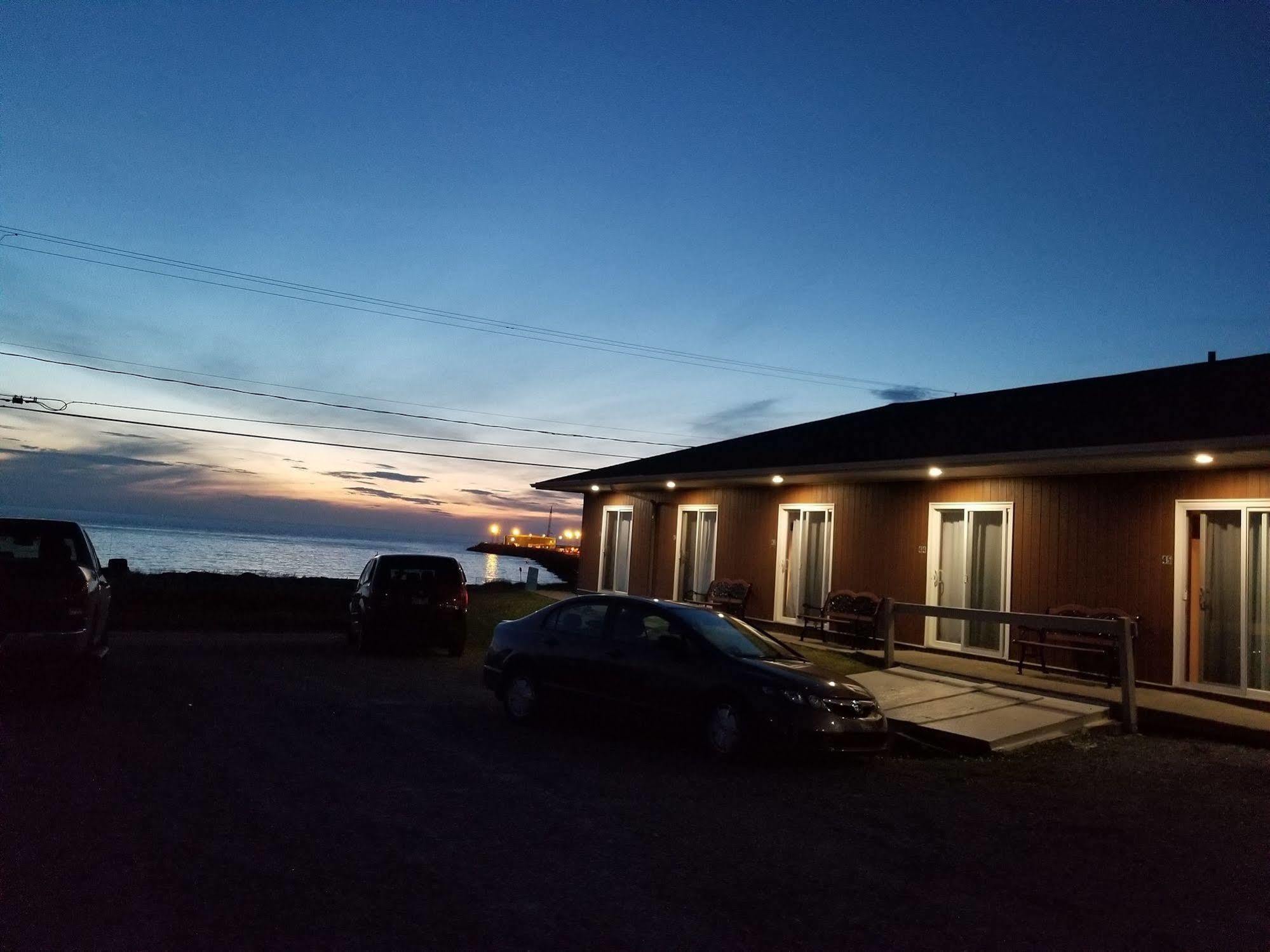 Hotel Motel La Vigie Matane Ngoại thất bức ảnh